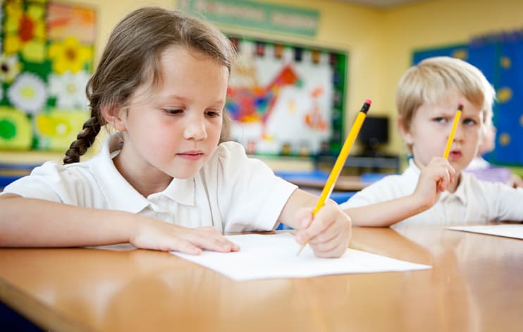 Children showing difficulty holding pencils because of smart devices, warns expert Children showing difficulty holding pencils because of smart devices, warns expert