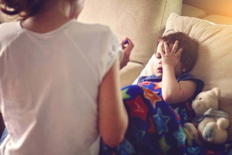 Outbreak: Free flu vaccines ‘should be given to all school-age children’ Outbreak: Free flu vaccines ‘should be given to all school-age children’
