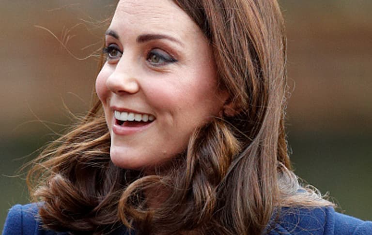 Duchess Kate re-wore her floral maternity dress and it’s very affordable Duchess Kate re-wore her floral maternity dress and it’s very affordable