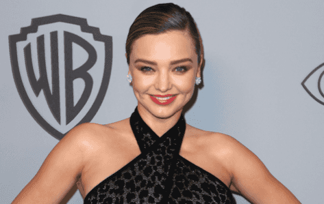 Miranda Kerr debuts her blossoming baby bump at the Golden Globes Miranda Kerr debuts her blossoming baby bump at the Golden Globes