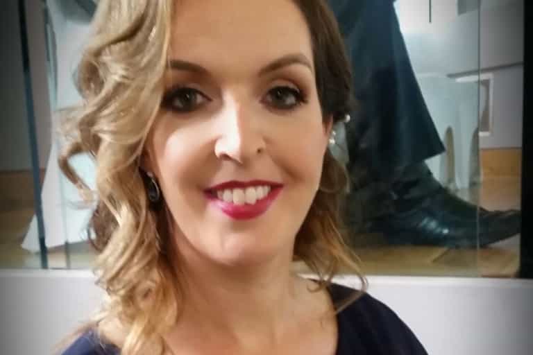 Irish mum diagnosed with terminal cancer launches appeal for experimental treatment Irish mum diagnosed with terminal cancer launches appeal for experimental treatment