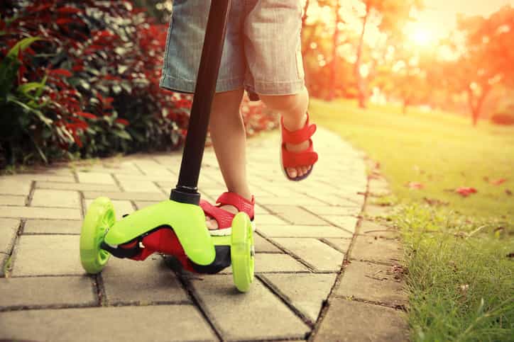 Mums shares upsetting letter from neighbour asking her to keep her autistic son indoors Mums shares upsetting letter from neighbour asking her to keep her autistic son indoors