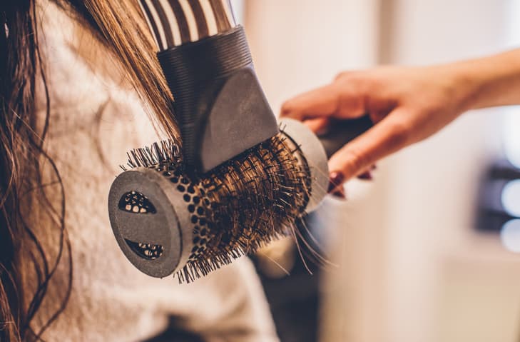 A Dublin hairdresser is offering free blow drys to women who get smear tests A Dublin hairdresser is offering free blow drys to women who get smear tests