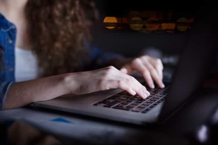 A third of Irish children ‘rarely or never’ talk to parents about online safety A third of Irish children ‘rarely or never’ talk to parents about online safety