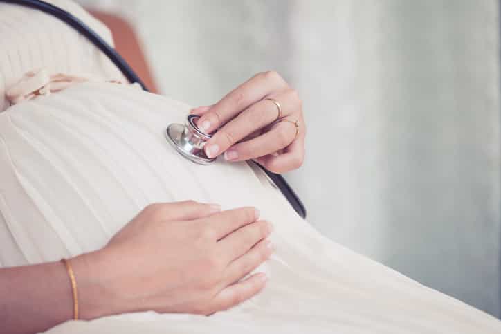 Mum thought she was in false labour but gave birth 11 weeks early Mum thought she was in false labour but gave birth 11 weeks early