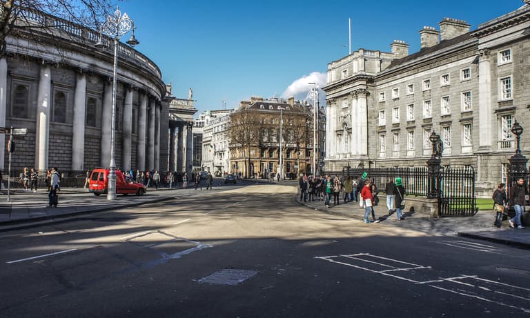 An outdoor ice-skating rink among plans for Dublin’s College Green plaza An outdoor ice-skating rink among plans for Dublin’s College Green plaza