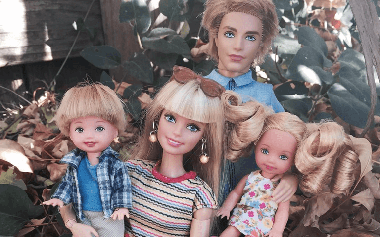 A ‘pregnant’ Barbie is parodying blogger mums on Instagram and it’s spot on A ‘pregnant’ Barbie is parodying blogger mums on Instagram and it’s spot on