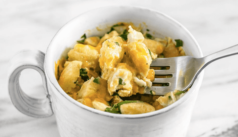 This 5-minute breakfast mug is the ultimate morning treat on the go This 5-minute breakfast mug is the ultimate morning treat on the go
