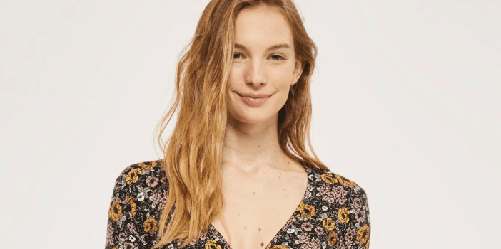 This Topshop maternity dress is now reduced to €20 and perfect for spring This Topshop maternity dress is now reduced to €20 and perfect for spring