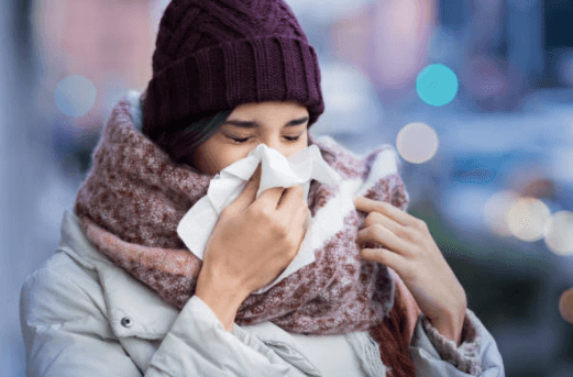 Apparently, we’ve been blowing our noses wrong this whole time Apparently, we’ve been blowing our noses wrong this whole time