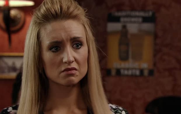 Viewers are getting fed up of a fairly obvious blunder on Corrie Viewers are getting fed up of a fairly obvious blunder on Corrie