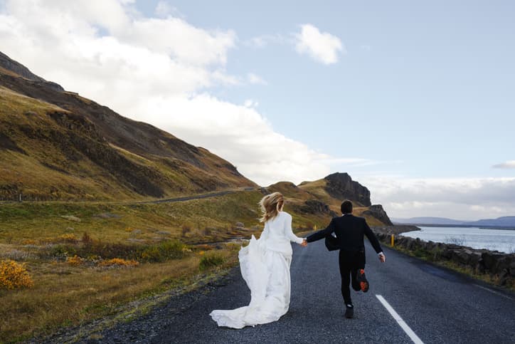 Do you think you could guess the most popular honeymoon destination in Europe? Do you think you could guess the most popular honeymoon destination in Europe?
