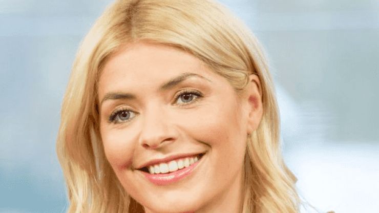 Would you wear Holly Willoughby’s €45 high-street dress? Would you wear Holly Willoughby’s €45 high-street dress?
