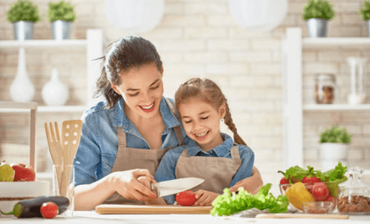 Mum ridiculed after asking if she can feed her children this after dinner Mum ridiculed after asking if she can feed her children this after dinner