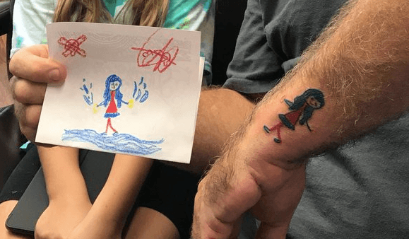 Parents are getting their kids’ drawings turned into tattoos and it’s rather cute Parents are getting their kids’ drawings turned into tattoos and it’s rather cute