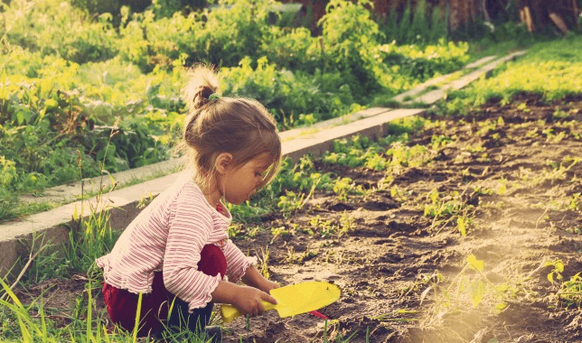 10 fun ways to keep the kids entertained outdoors over the Easter break 10 fun ways to keep the kids entertained outdoors over the Easter break