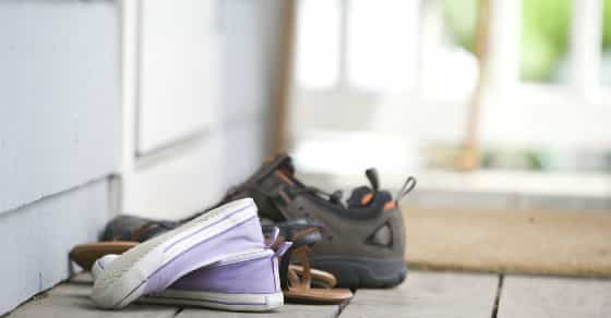 Wearing shoes in the house could bring E. coli indoors, study finds Wearing shoes in the house could bring E. coli indoors, study finds