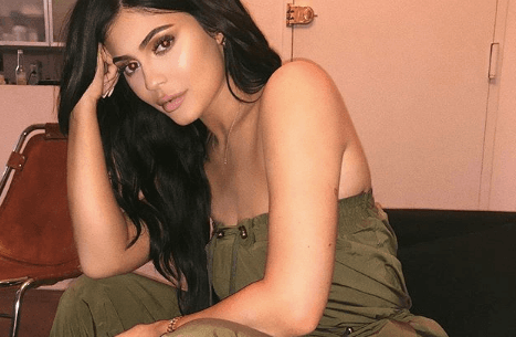 Kylie Jenner addresses ‘rumours’ that her bodyguard is really Stormi’s father Kylie Jenner addresses ‘rumours’ that her bodyguard is really Stormi’s father