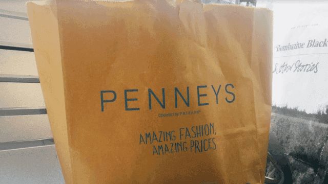 Mamas, we found a fab floral dress and it’s only €16 in Penneys Mamas, we found a fab floral dress and it’s only €16 in Penneys