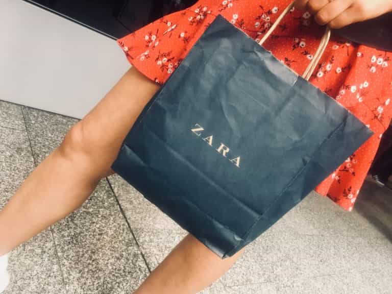 This FAB €50 Zara dress is the perfect choice for a summer wedding This FAB €50 Zara dress is the perfect choice for a summer wedding