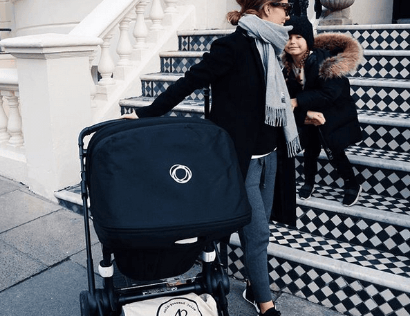 I fly with my children A LOT, here is my fool-proof travel outfit I fly with my children A LOT, here is my fool-proof travel outfit