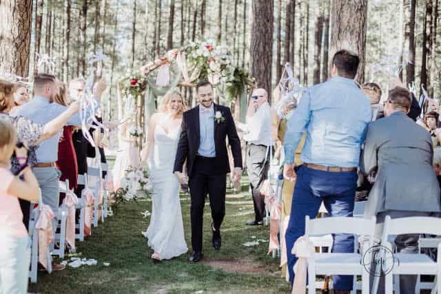 This bride played a HILARIOUS prank on her new husband This bride played a HILARIOUS prank on her new husband