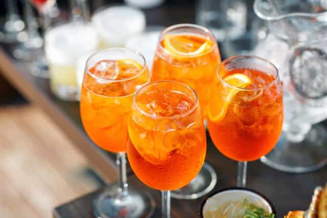 Here’s how to make the best Aperol Spritz ever (it’s so easy!) Here’s how to make the best Aperol Spritz ever (it’s so easy!)