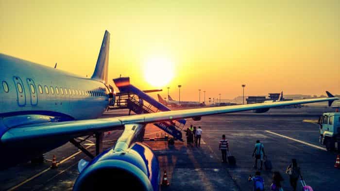 This is how you can stop yourself getting sick while flying This is how you can stop yourself getting sick while flying