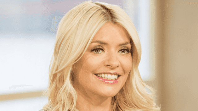 Holly’s new summer dress is less than €10 and it’s gorgeous Holly’s new summer dress is less than €10 and it’s gorgeous