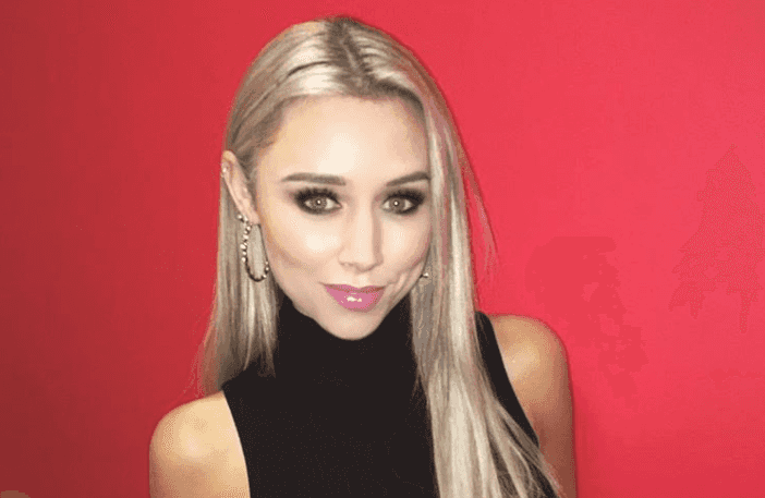 Una Healy changed her hair again but is unsure about the colour Una Healy changed her hair again but is unsure about the colour