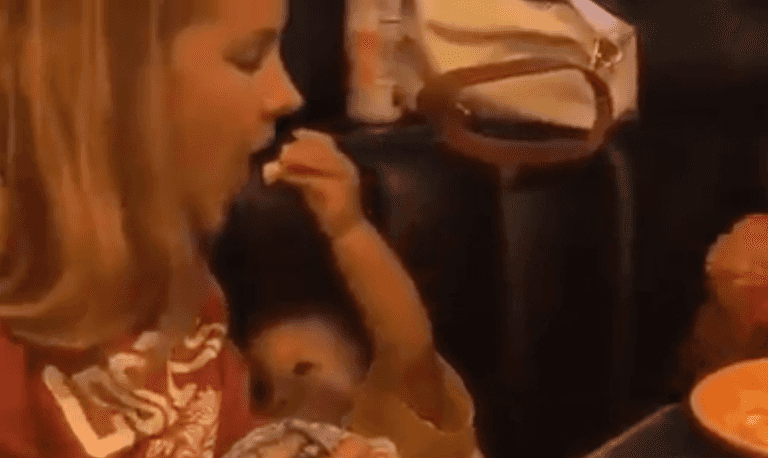 This video of a toddler feeding his mum chips while she breastfeeds him is too cute This video of a toddler feeding his mum chips while she breastfeeds him is too cute