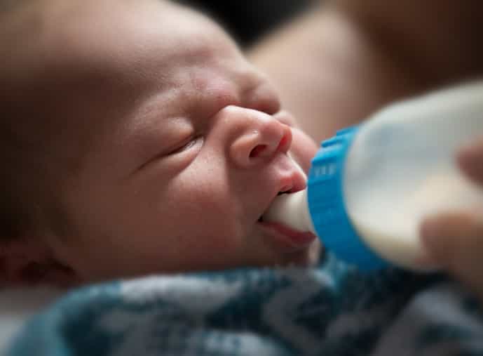 Bottle feeding infants is associated with left-handedness, according to a new study Bottle feeding infants is associated with left-handedness, according to a new study