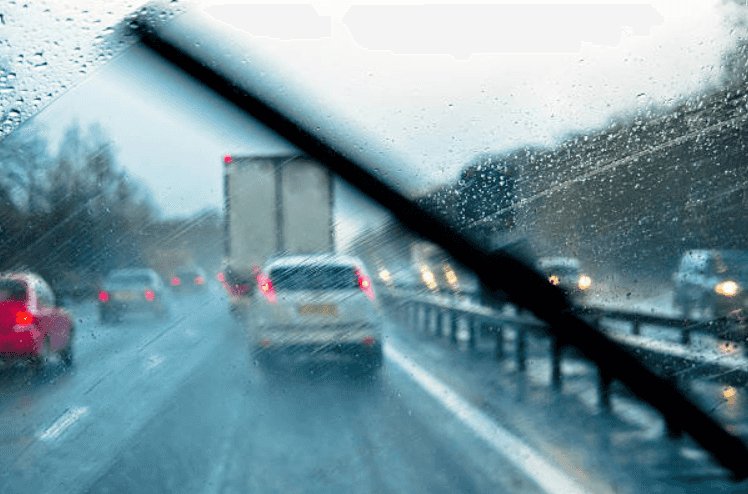 Met Éireann issue status yellow weather warning to two counties Met Éireann issue status yellow weather warning to two counties