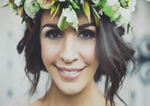 Irish model and mum-of-four Alli MacDonnell will be laid to rest this Friday Irish model and mum-of-four Alli MacDonnell will be laid to rest this Friday