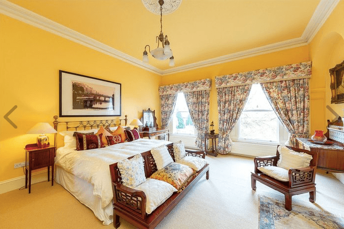 We’re eyeing up this €9.9 million Malahide mansion that has just gone on sale We’re eyeing up this €9.9 million Malahide mansion that has just gone on sale
