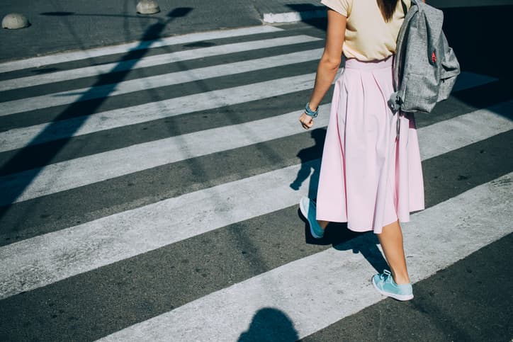 Pregnant woman mistakes car seat cover for ‘maternity skirt’ and wears it to work Pregnant woman mistakes car seat cover for ‘maternity skirt’ and wears it to work