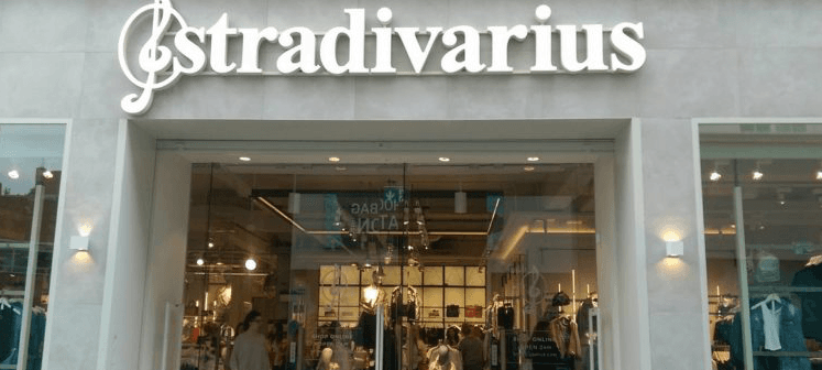 This collection of maxi dresses from Stradivarius will have you sorted for spring This collection of maxi dresses from Stradivarius will have you sorted for spring