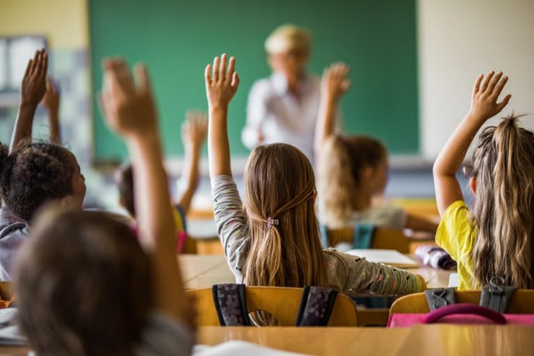 This teacher gave his students an amazing check-list on how to beat stress This teacher gave his students an amazing check-list on how to beat stress