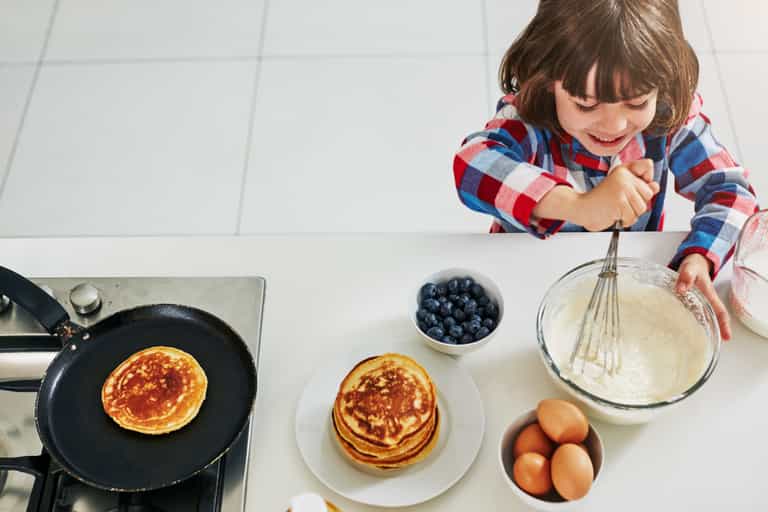 These two ingredient pancakes are so easy to make even the kids can help These two ingredient pancakes are so easy to make even the kids can help