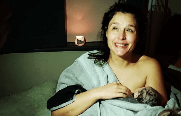 Jessie Ware gives birth to baby boy in her sitting room Jessie Ware gives birth to baby boy in her sitting room