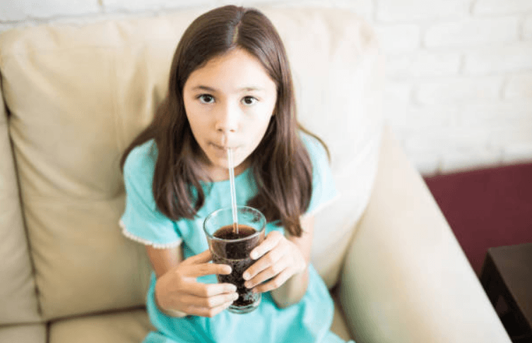 At what age did you allow your child to drink fizzy drinks? At what age did you allow your child to drink fizzy drinks?