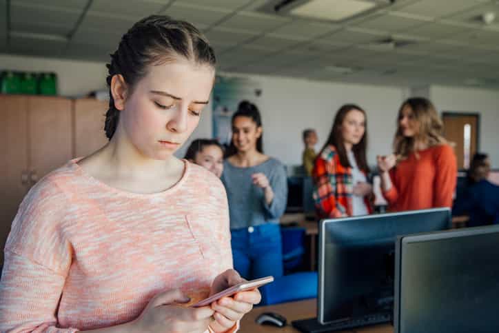 Police officer ‘depressed and terrified’ as two teen girls coerced into sharing nudes Police officer ‘depressed and terrified’ as two teen girls coerced into sharing nudes