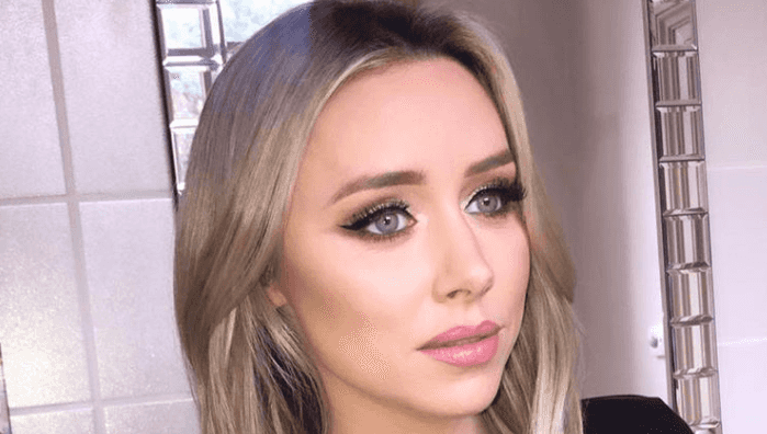 Una Healy just revealed that she has landed her own radio show Una Healy just revealed that she has landed her own radio show
