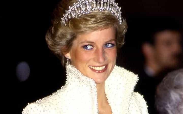 This is how Princess Diana broke a royal tradition that had been around centuries This is how Princess Diana broke a royal tradition that had been around centuries