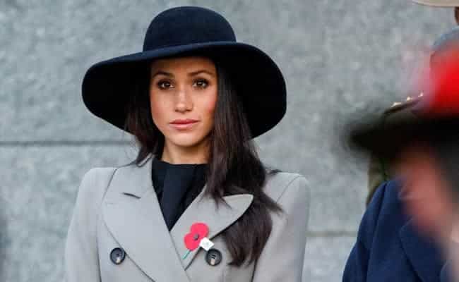 Samantha Markle is dropping her book at the same time Meghan is due to give birth Samantha Markle is dropping her book at the same time Meghan is due to give birth