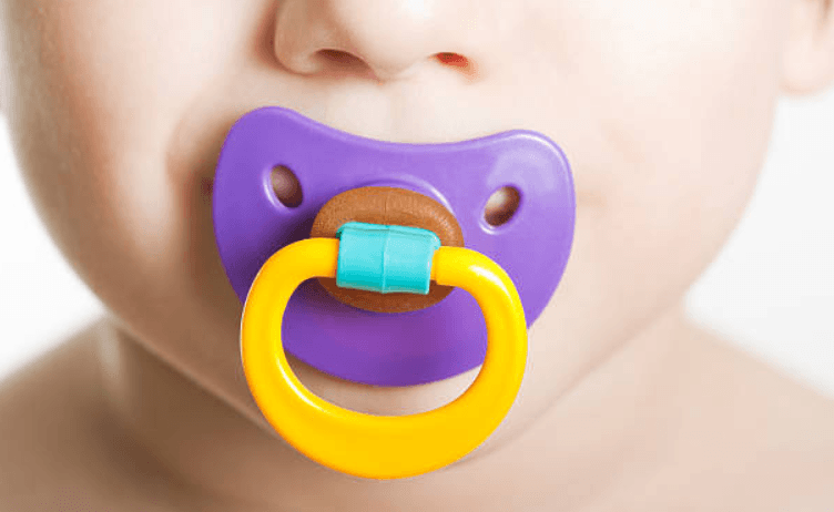 Mum debate: At what age did your child give up their soother? Mum debate: At what age did your child give up their soother?