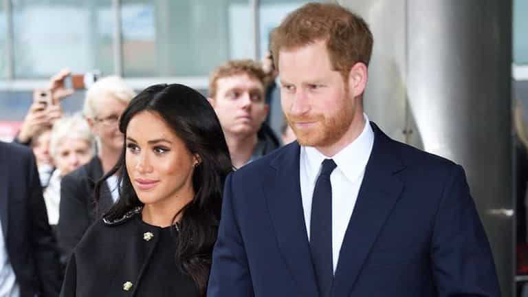 Meghan and Harry ‘forced out of their home’ after paparazzi took photos through windows Meghan and Harry ‘forced out of their home’ after paparazzi took photos through windows