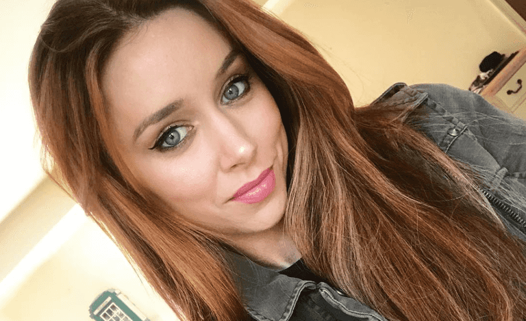 Una Healy discusses motherhood as she hosts Ireland AM for the first time Una Healy discusses motherhood as she hosts Ireland AM for the first time