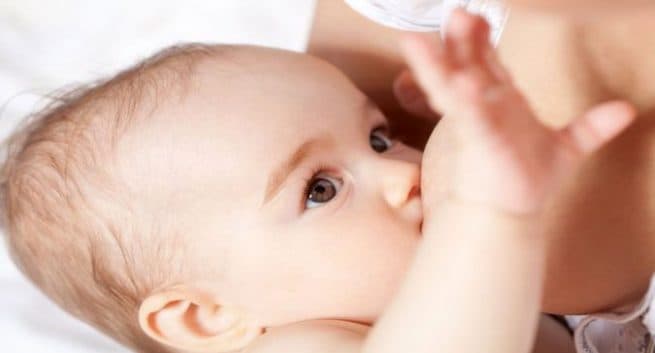 Female TDs and senators to be permitted to breastfeed in the Dáil chamber Female TDs and senators to be permitted to breastfeed in the Dáil chamber