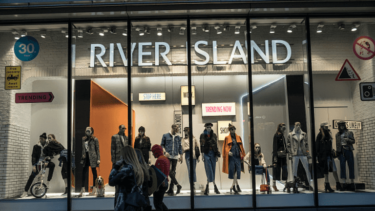 Go, go, go! This expensive-looking River Island top has just been reduced to €20 Go, go, go! This expensive-looking River Island top has just been reduced to €20